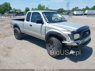 TOYOTA TOYOTA TACOMA BASE V6