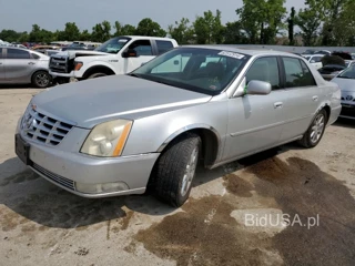 CADILLAC DTS LUXURY LUXURY COLLECTION