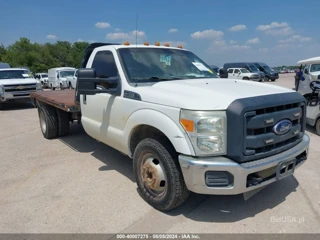 FORD FORD F-350 CHASSIS XL