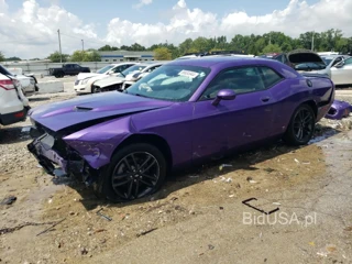 DODGE CHALLENGER SXT