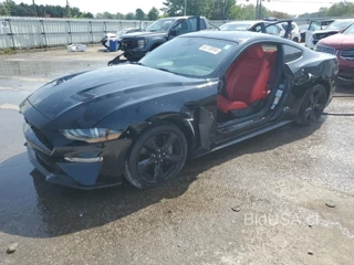 FORD MUSTANG GT GT