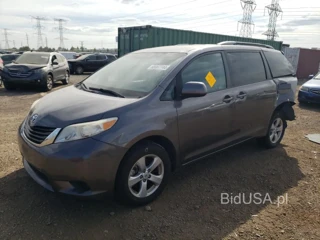 TOYOTA SIENNA LE LE