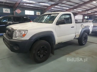 TOYOTA TACOMA