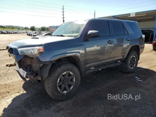 TOYOTA 4RUNNER SR SR5