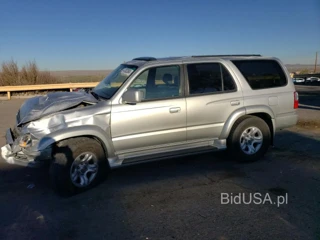 TOYOTA 4RUNNER SR SR5