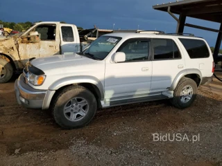 TOYOTA 4RUNNER SR SR5