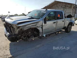 CHEVROLET SILVERADO K2500 CUSTOM