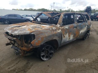 TOYOTA 4RUNNER SR SR5/SR5 PREMIUM