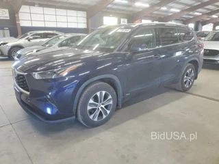 TOYOTA HIGHLANDER HYBRID XLE