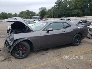 DODGE CHALLENGER SXT