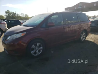 TOYOTA SIENNA LE LE