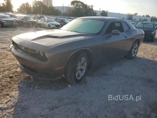 DODGE CHALLENGER SXT