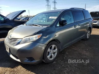 TOYOTA SIENNA LE LE