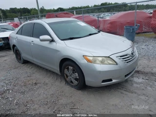 TOYOTA TOYOTA CAMRY SE/LE/XLE