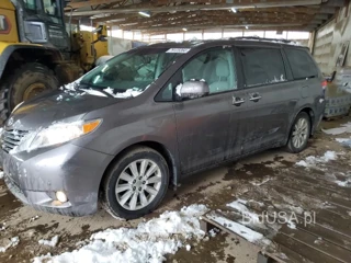 TOYOTA SIENNA XLE XLE