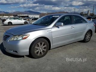 TOYOTA CAMRY HYBR HYBRID