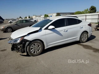 HYUNDAI ELANTRA SE SE