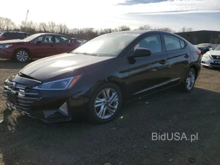 HYUNDAI ELANTRA SE SEL