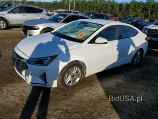 HYUNDAI ELANTRA SE SEL