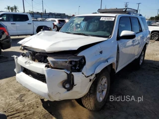 TOYOTA 4RUNNER SR SR5/SR5 PREMIUM