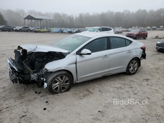 HYUNDAI ELANTRA SE SEL