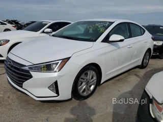 HYUNDAI ELANTRA SE SEL