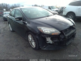 FORD FORD FOCUS TITANIUM