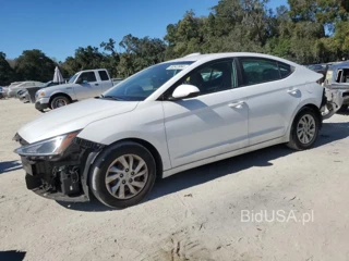 HYUNDAI ELANTRA SE SE