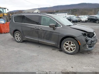 CHRYSLER CHRYSLER PACIFICA TOURING-L