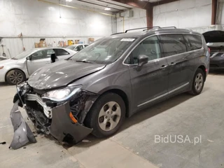 CHRYSLER PACIFICA T TOURING L PLUS