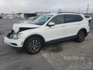 VOLKSWAGEN TIGUAN SE SE