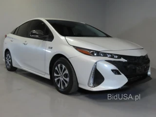 TOYOTA PRIUS PRIM LE