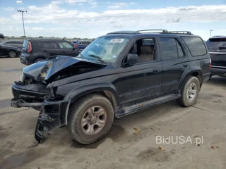 TOYOTA 4RUNNER SR SR5