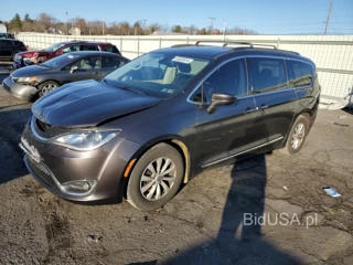 CHRYSLER PACIFICA T TOURING L