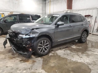 VOLKSWAGEN TIGUAN SE SE