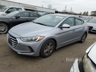 HYUNDAI ELANTRA SE SE