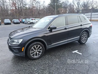 VOLKSWAGEN TIGUAN SE SE