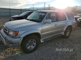 TOYOTA 4RUNNER SR SR5