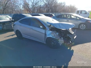 HYUNDAI HYUNDAI ACCENT GLS
