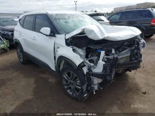 KIA KIA SELTOS LX