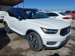 VOLVO VOLVO XC40 T5 R-DESIGN