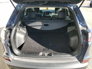JEEP JEEP CHEROKEE LATITUDE PLUS 4X4