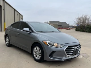 HYUNDAI ELANTRA SE SE