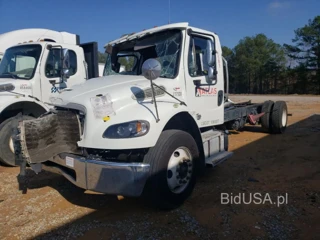 FREIGHTLINER M2 106 MED 106 MEDIUM DUTY