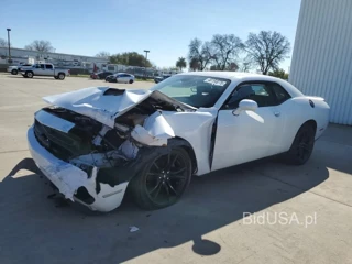 DODGE CHALLENGER SXT