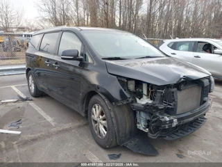 KIA KIA SEDONA LX