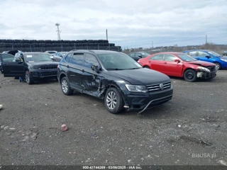 VOLKSWAGEN VOLKSWAGEN TIGUAN 2.0T S