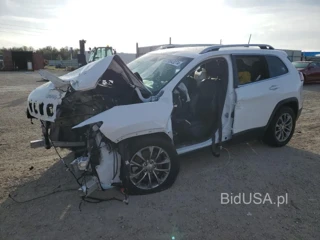 JEEP CHEROKEE LATITUDE PLUS