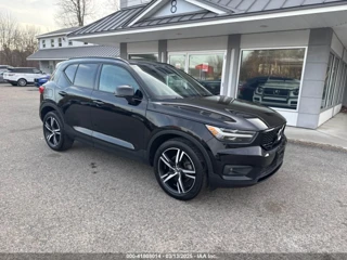 VOLVO VOLVO XC40 T5 R-DESIGN