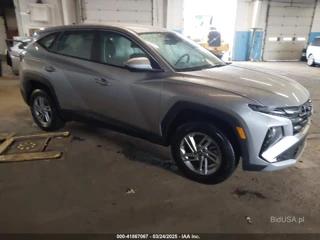 HYUNDAI HYUNDAI TUCSON SE